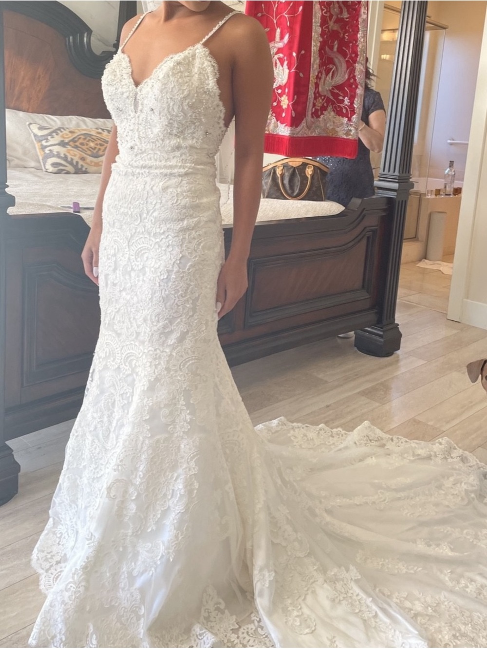Elegant White Lace Bridal Gown with Delicate Straps